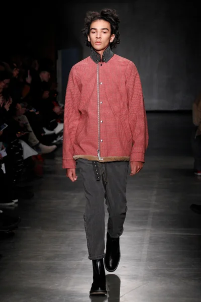 Look 4